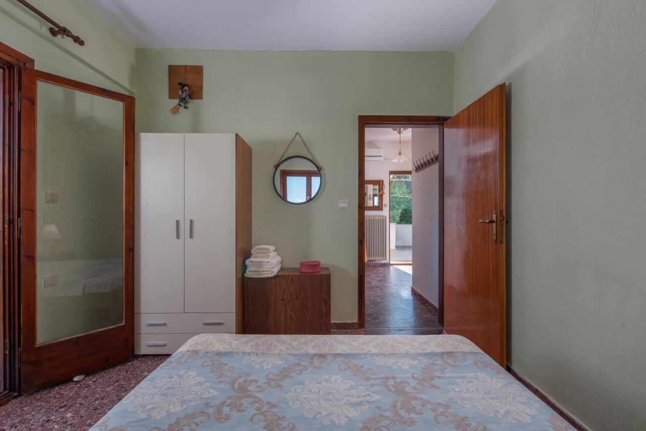 Antigoni'S Apartment Вурвуру Экстерьер фото